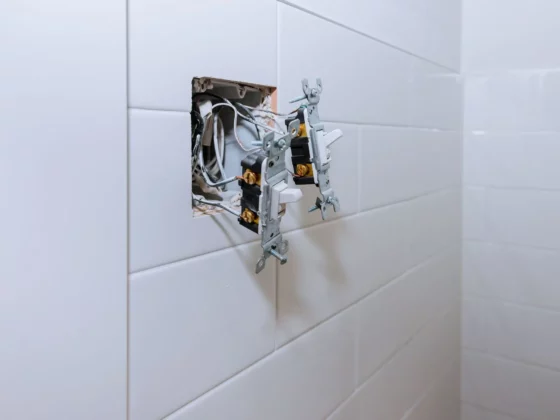 Normas de seguridad eléctrica en el baño