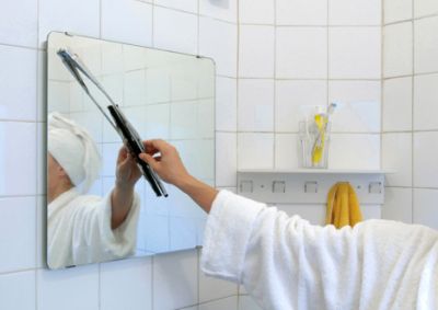 Nuevo limpiaparabrisas para espejos de baño