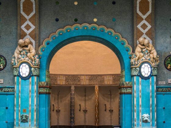 El balneario de los ‘Cuerpos Danone’