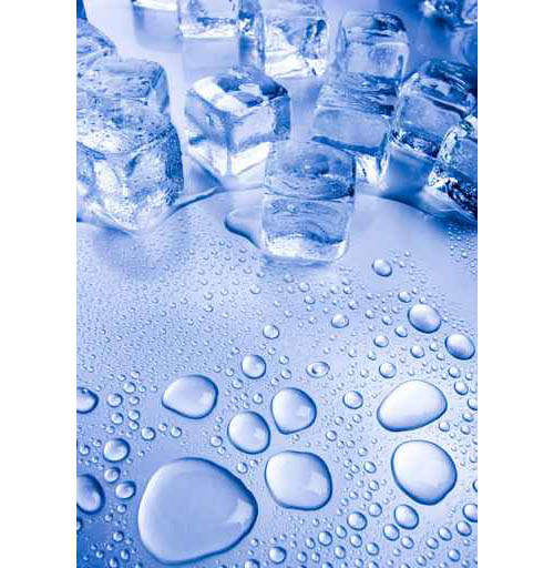 efecto mpemba agua caliente en gotas y agua fría en hielo.jpg