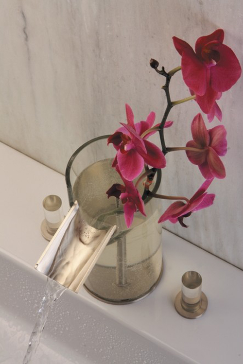 hegowaterdesign-faucet-flower-3.jpg