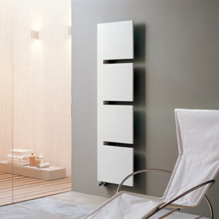 Una ducha de cuatro horas es la cantidad de agua que necesita una hamburguesa