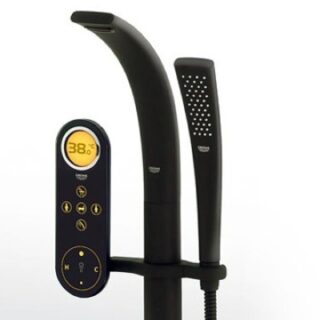 Platos de ducha enrasados en pavimento.