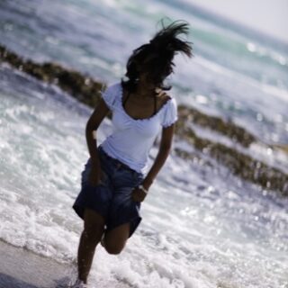 Cutremanía vs los del maletín rojo: no hay color