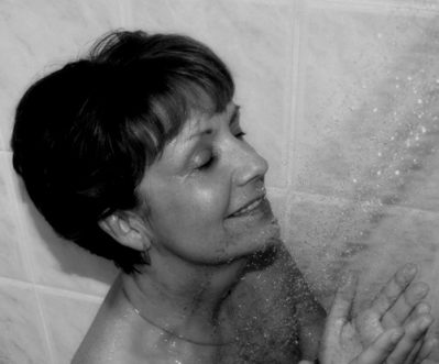 Fundación Mapfre recomienda cambiar la bañera por ducha