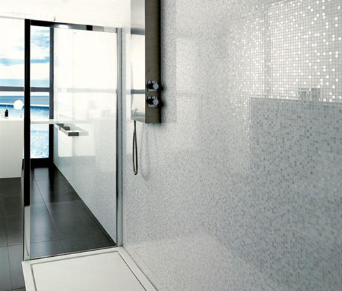 modern-and-elegant-bathroom-design-by-porcelanosa-pixilated-wall-decor-securibath