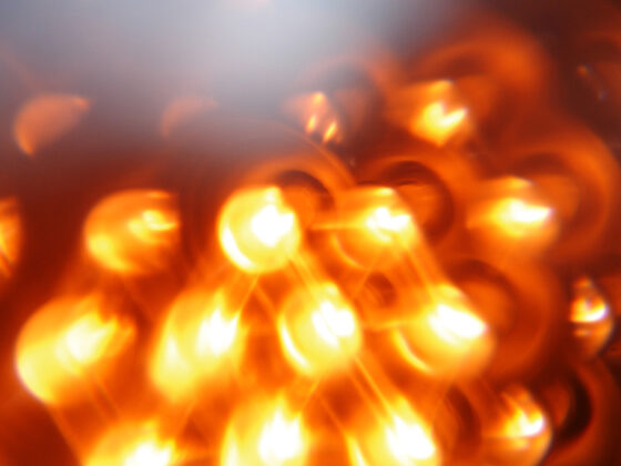 Una iluminación práctica y funcional para tu baño