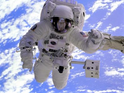 Ducharse en el espacio
