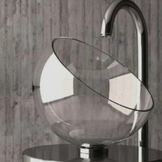 Un espejo para guardar objetos