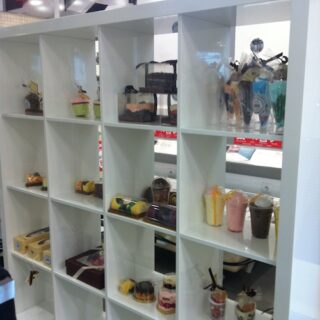 Inventan una moto-wc propulsada por heces humanas