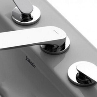 SecuriBath no fabrica platos de ducha para otras marcas