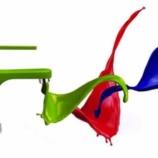 La empresa que cambia más bañeras por platos de ducha cada día en España