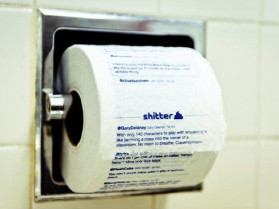 Papel higiénico con tweets