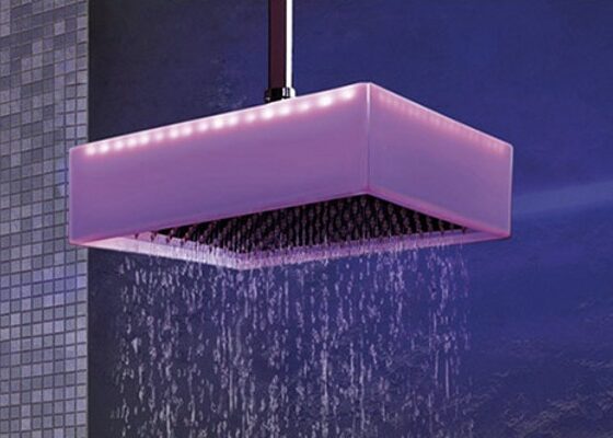 Ducha de lluvia decorativa con LED