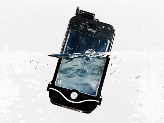 Carcasa de iphone sumergible hasta 4 metros de profundidad