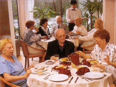 Vuelta de vacaciones, momento de escoger una residencia de ancianos