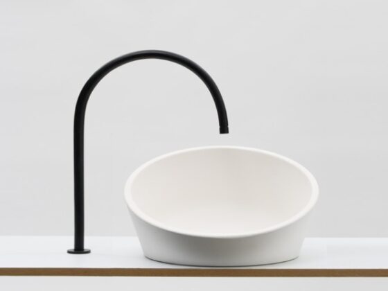 Eliminar las barreras arquitectónicas: lavabo que se adapta a alturas