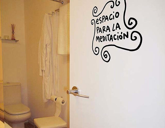 Vinilos para baños distintos