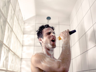 ¿Qué canciones nos gusta cantar en la ducha?