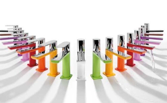 Grifería de color para poner luz al invierno gris