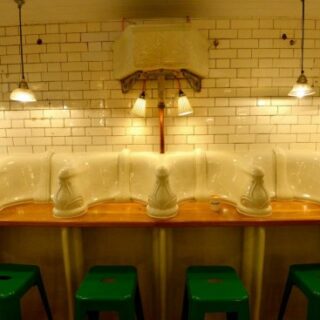 Un elegante lavabo en el que almacenar objetos