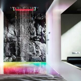 Sistema multimedia en el baño