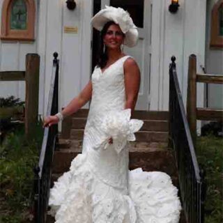 Comunidad de viviendas ecológicas y autosuficientes