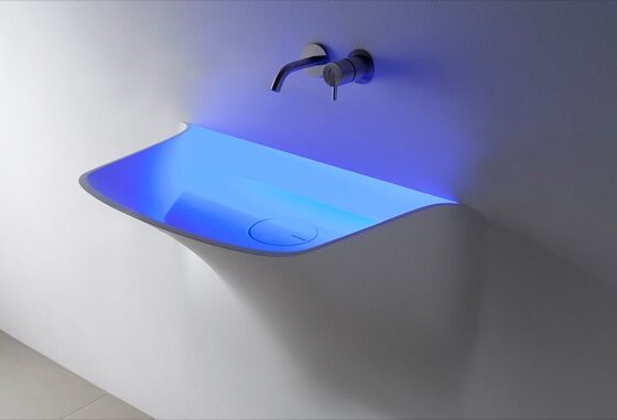 Lavabo de corian integrado en la pared