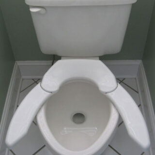 Lavabo de corian integrado en la pared