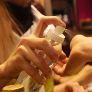 Toilet tunes, un aparato para disimular los sonidos en el wc