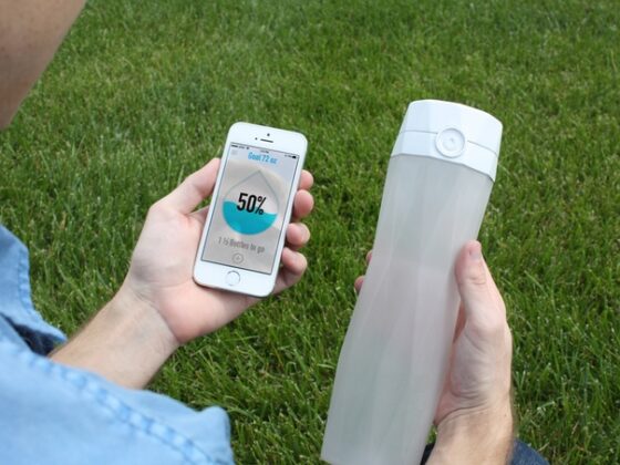 HidrateMe, la primera botella de agua inteligente