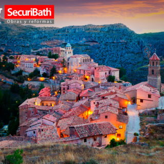 ¿Se puede instalar un plato de ducha de SecuriBath a ras de suelo?