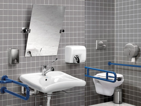 CÓMO HACER UN BAÑO ACCESIBLE