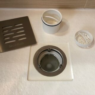 ALTURA DE INSTALACIÓN DEL PLATO DE DUCHA