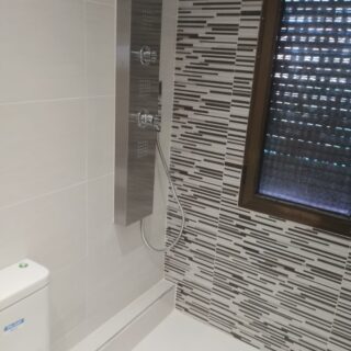 CÓMO MODERNIZAR TU BAÑO