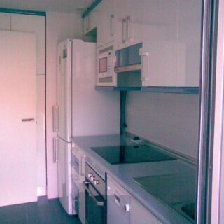 Reforma de baño con cerámica muy natural