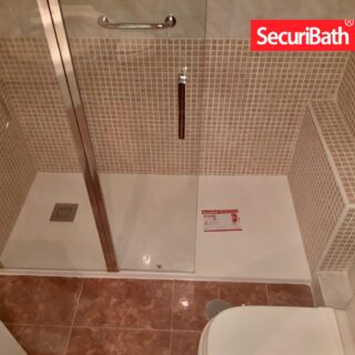 Como limpiar la bañera o el plato de ducha