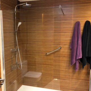 Mampara de bañera de 3 hojas correderas