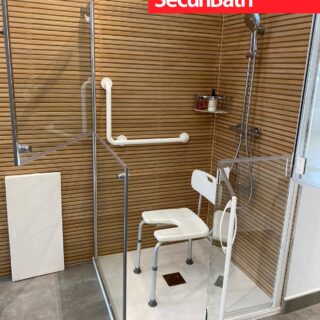 REFORMA DE BAÑO GANANDO ESPACIO DE DEBAJO DE HUECO DE ESCALERA