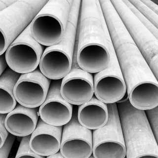 ANTES Y DESPUÉS: BAÑOS QUE GANAN LUZ Y VIDA