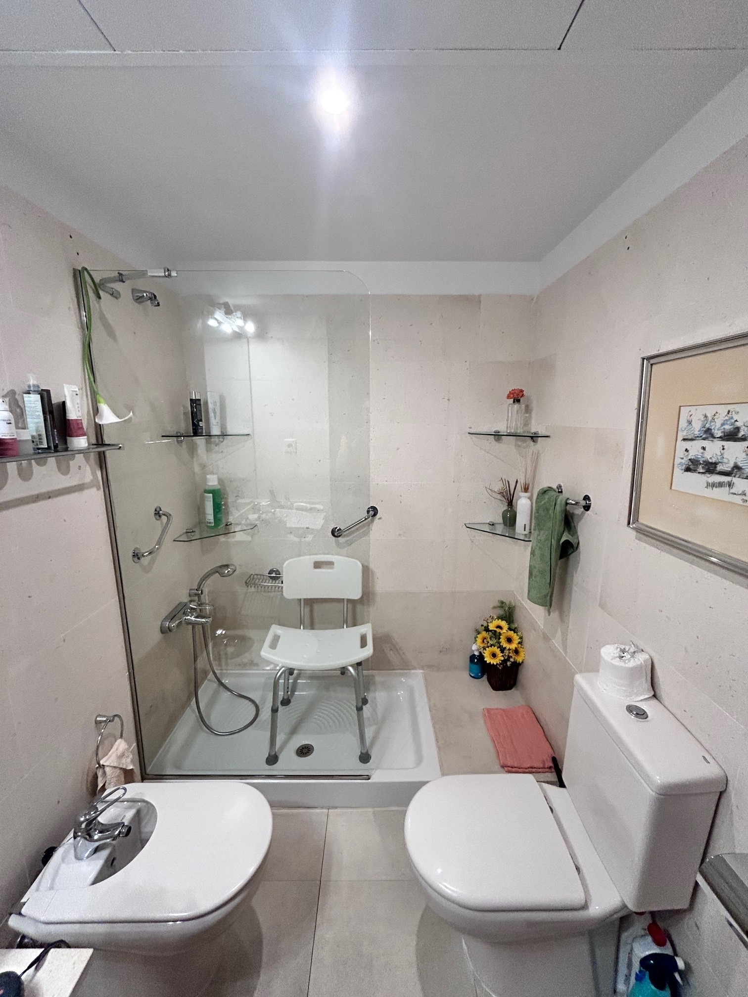 Estado inicial del baño - antes del cambio de bañera por plato de ducha