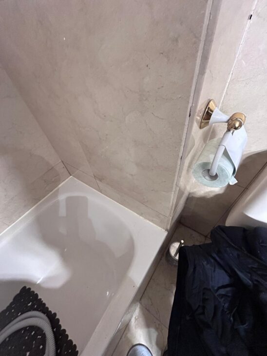 Antes del cambio de bañera por plato de ducha