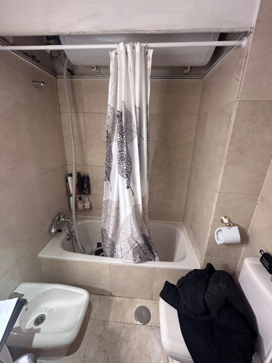 Antes del cambio de bañera por plato de ducha