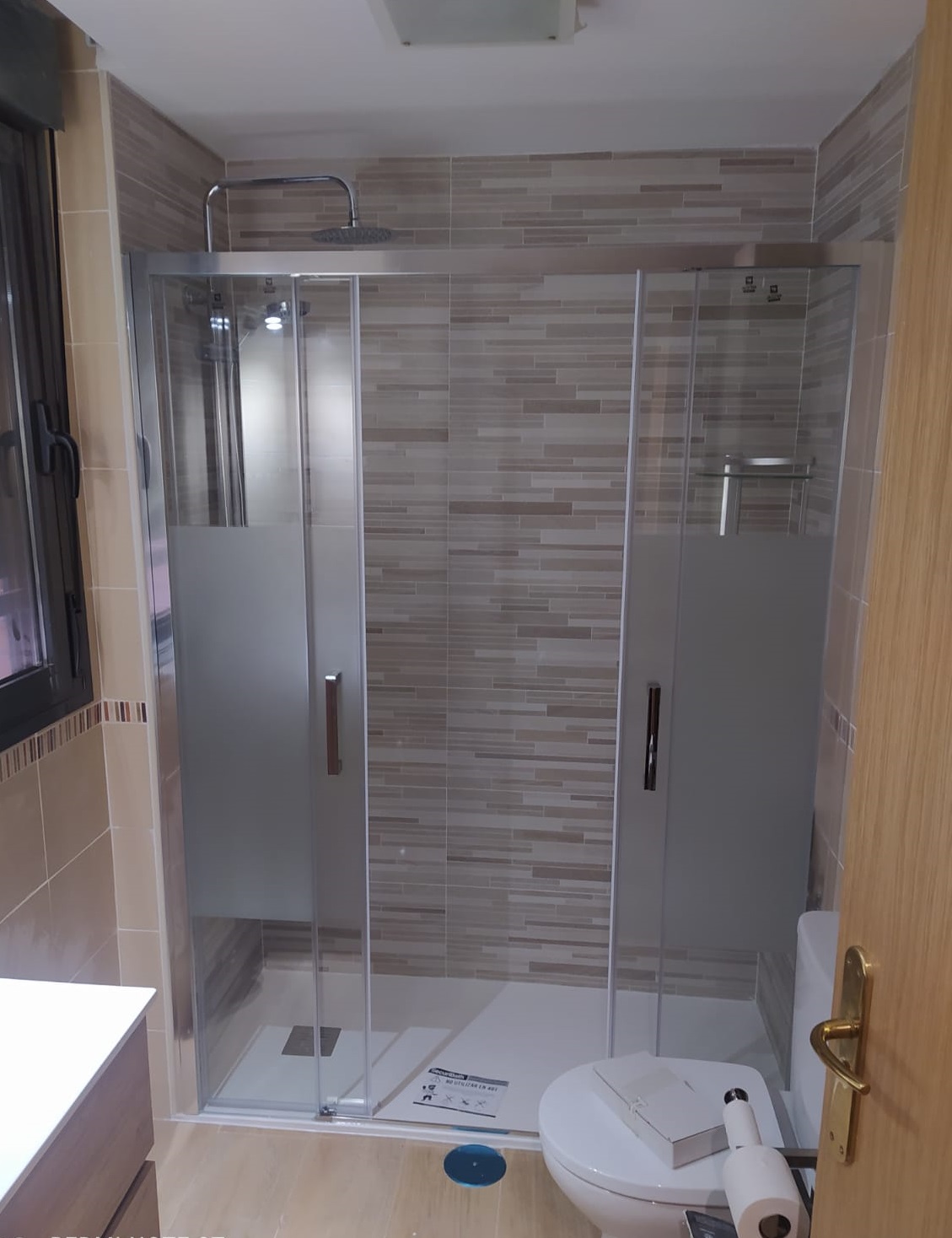 Resultado final cambio de bañera en 3 días