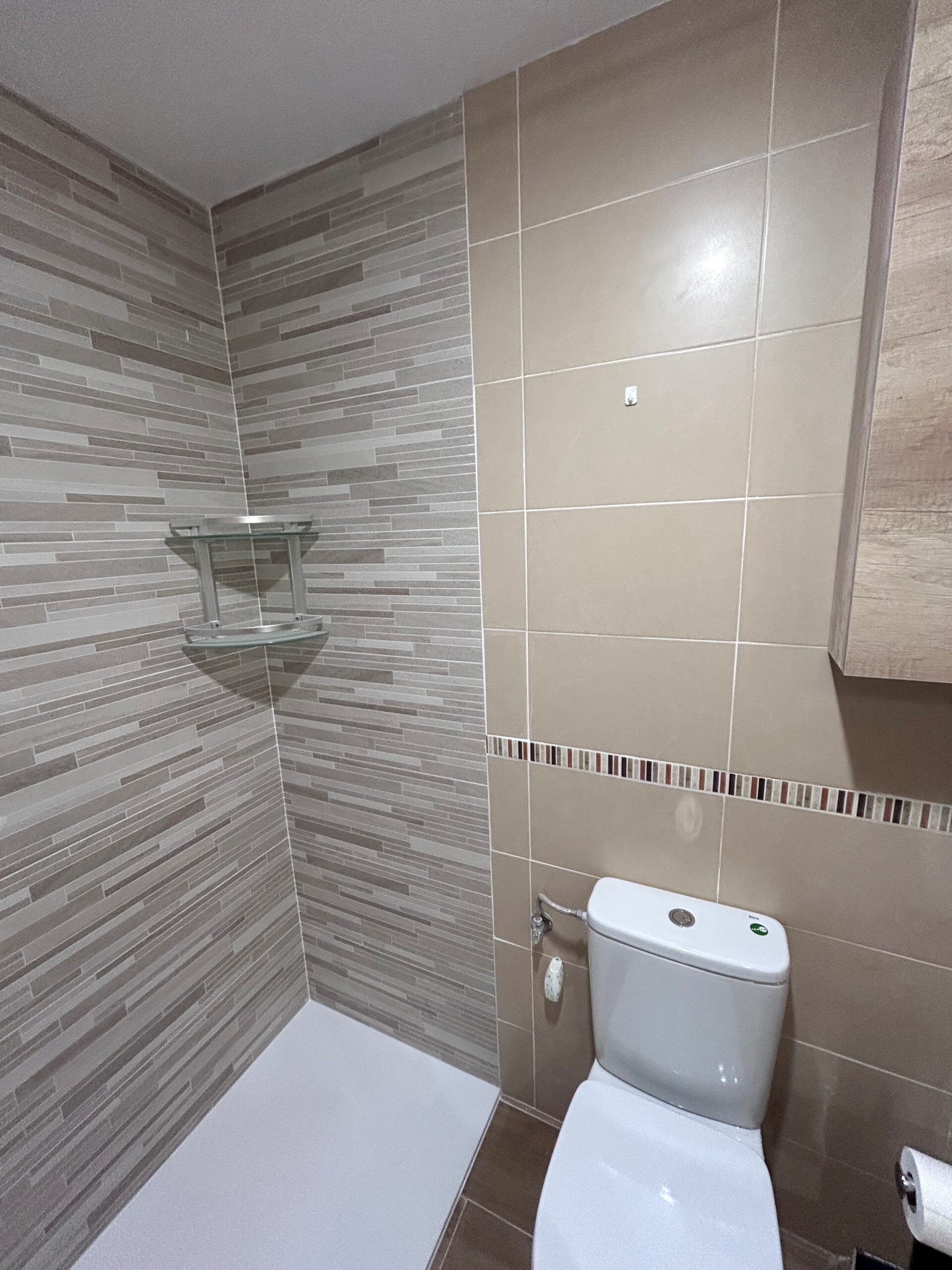 reforma de baño en 3 días casi terminada 4