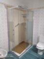 CAMBIO BAÑERA POR DUCHA CUANDO LAS TUBERIAS DE CALEFACCIÓN PASAN POR DEBAJO DE BAÑERA